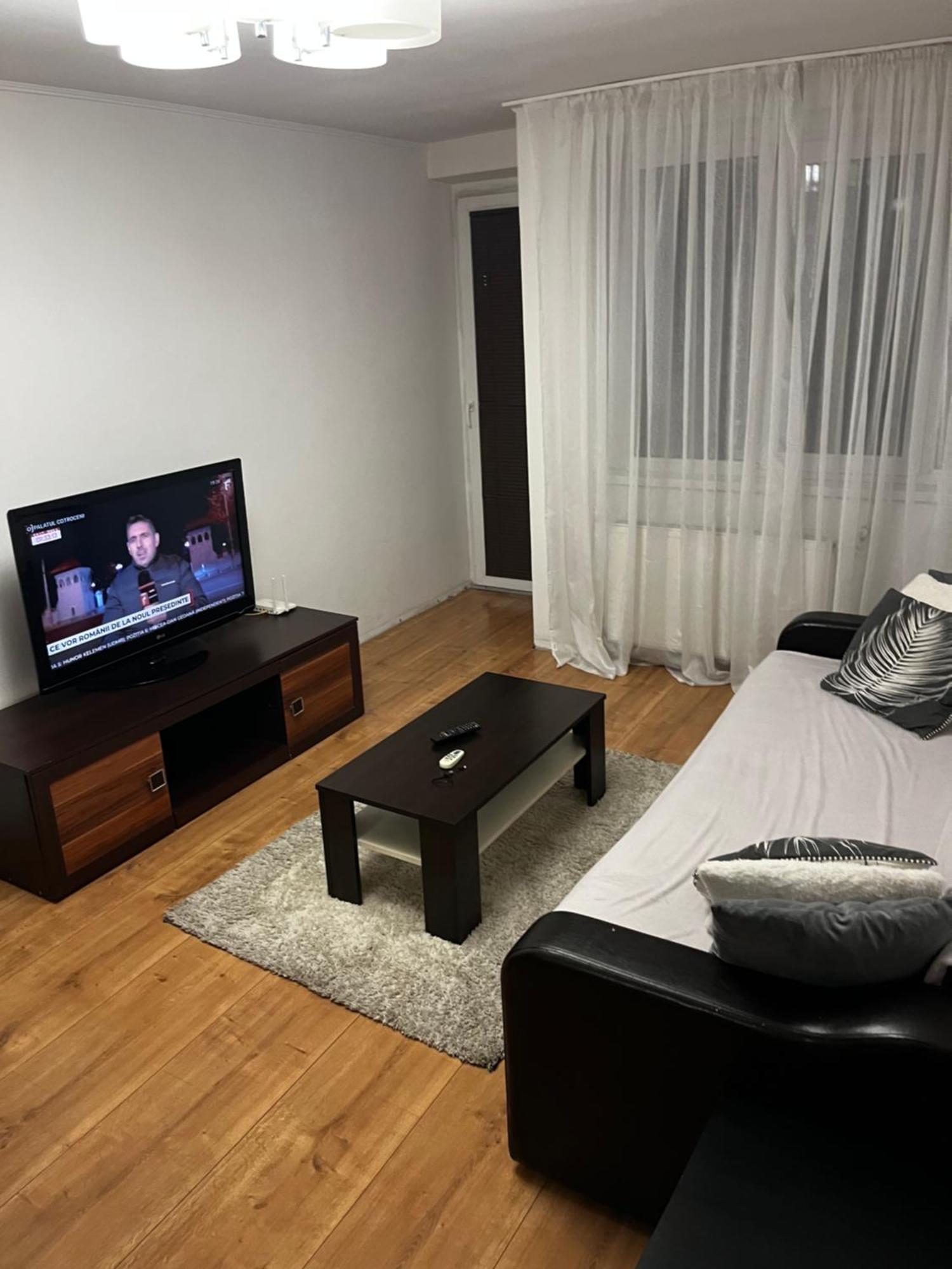 Vf Apartments Бухарест Екстер'єр фото
